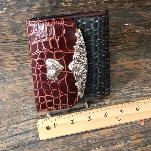Brown and Black Croc-Embossed Wallet - Picture 2 of 12